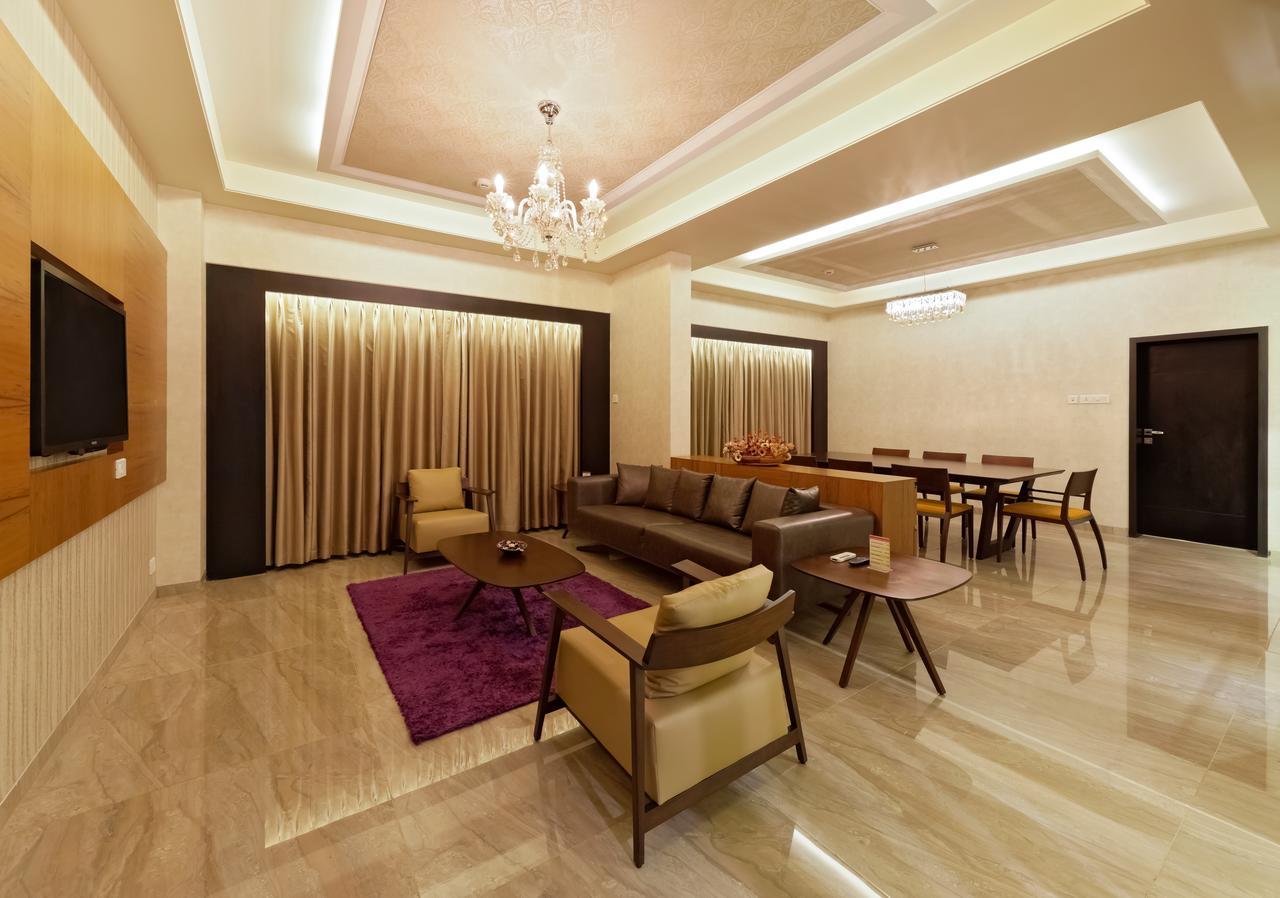 Hotel Ramee Panchshil Kolhapur Esterno foto